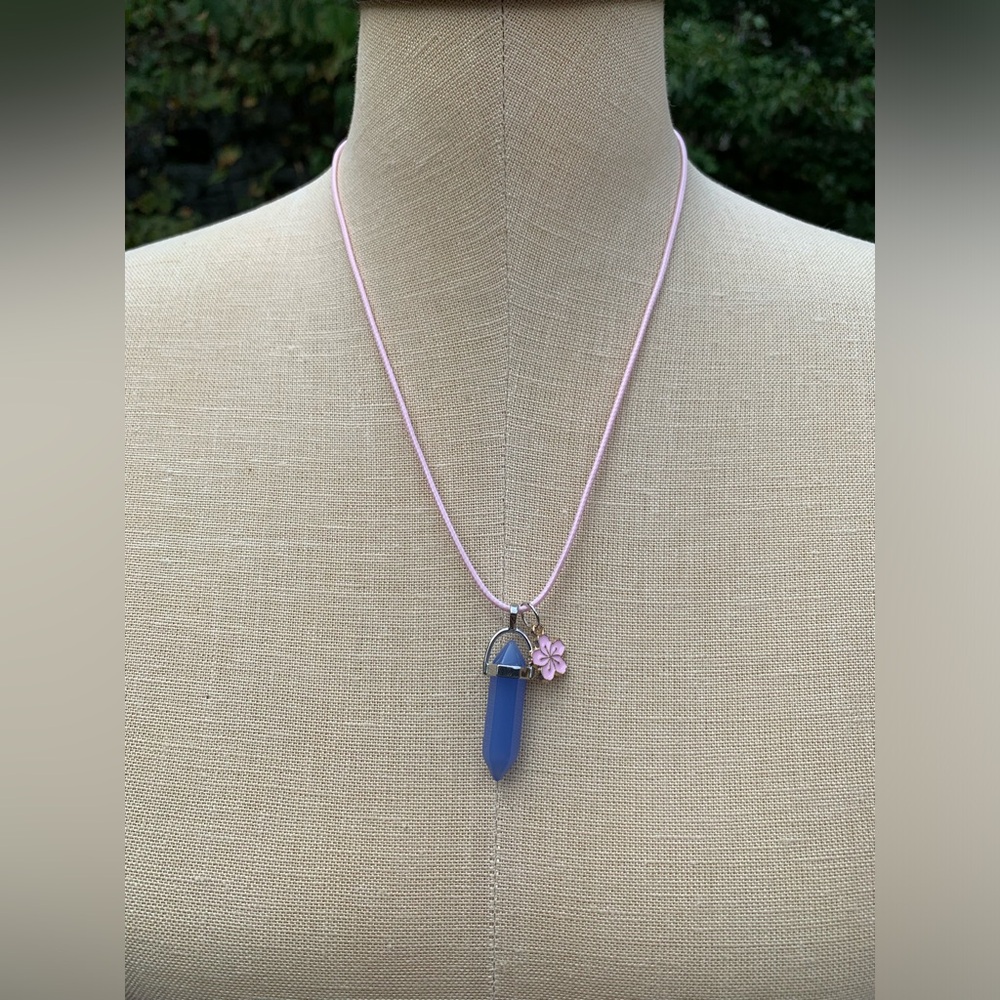 Handmade Periwinkle Crystal Amulet Necklace & Cherry Blossom 🌸 Flower Charm - Picture 4 of 7